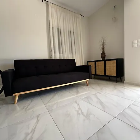 Melina House *
